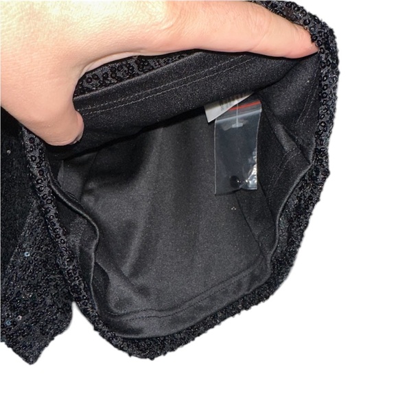 Holiday Sequined Romper - Picture 4 of 6